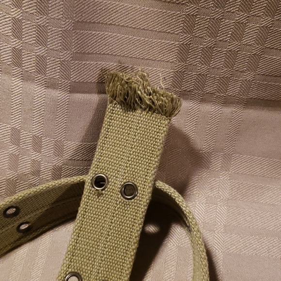 Khaki Heavy Canvas Double Ring Belt 💥 - Picture 2 of 4